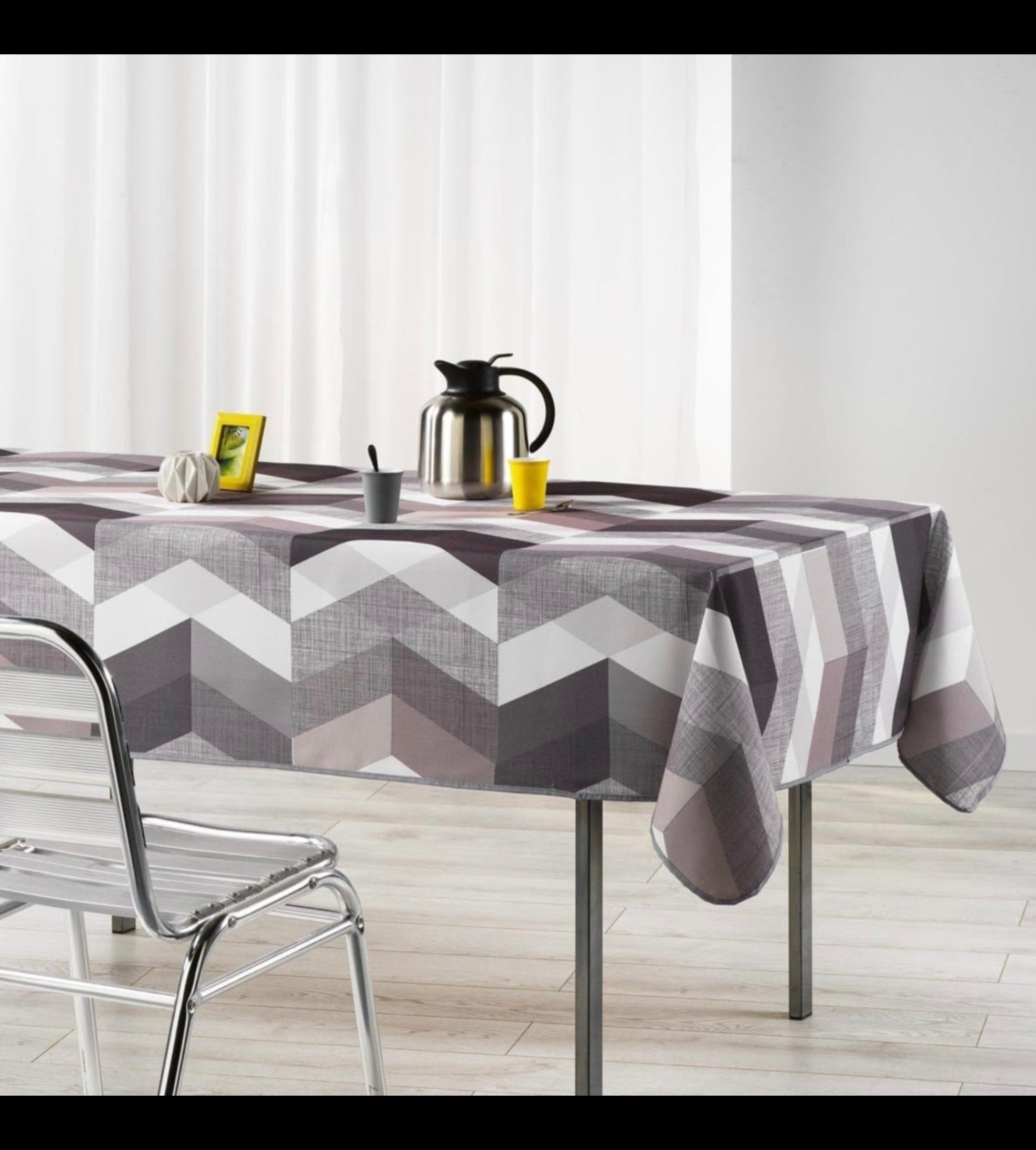 La nappe ultra graphique